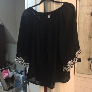 Women’s casual blouse